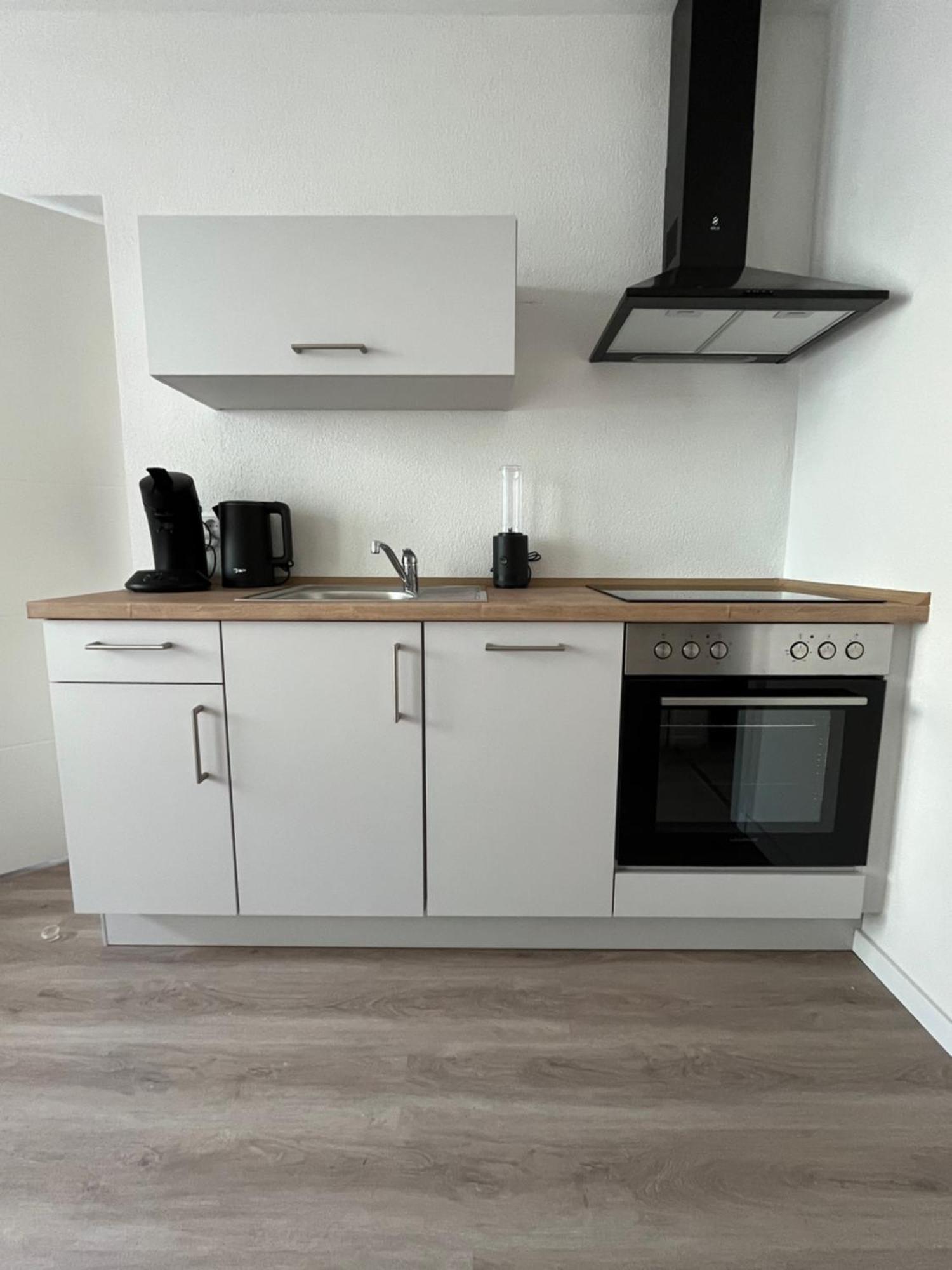 Black Forest City Apartment Mit Kostenlosem Parkplatz Fryburg Bryzgowijski Zewnętrze zdjęcie